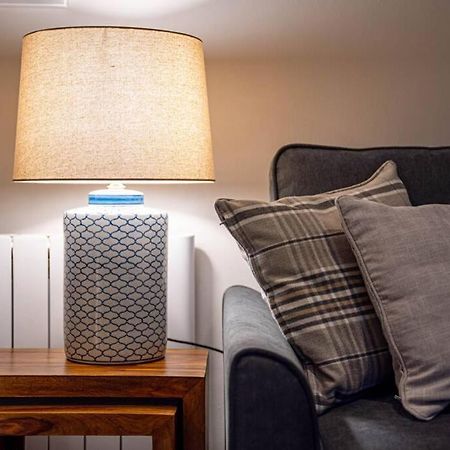 Cozy Newly Renovated Town Centre Apartment Aberfeldy Luaran gambar